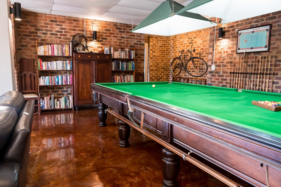 8 Bedroom Property for Sale in Potchefstroom Rural North West